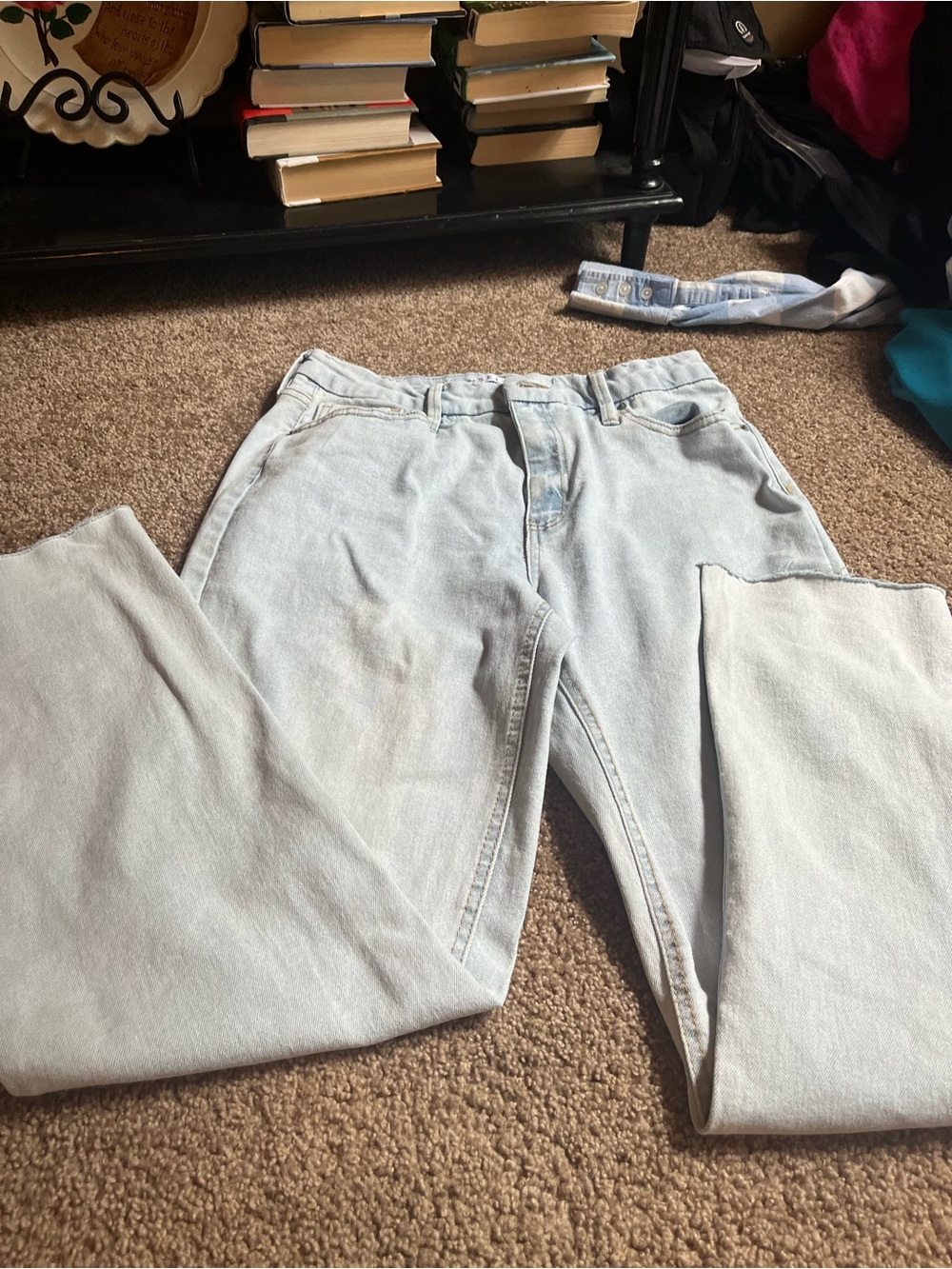 Tinseltown Light Wash Women's Jeans - Classic Straight Fit size 9 /29